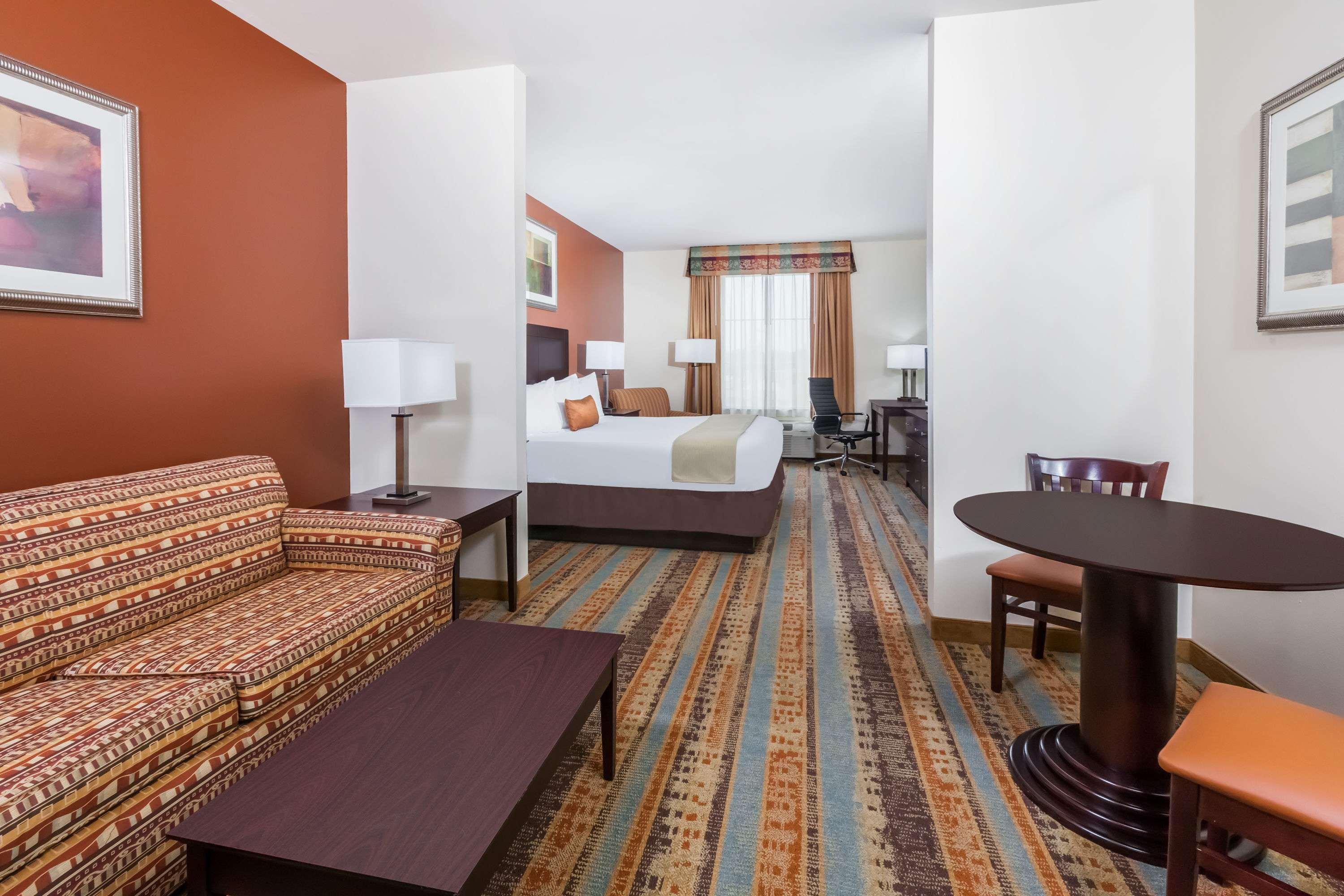 เบย์มอนต์ บาย วินด์แฮม เฮนเดอร์สัน Hotel Henderson ภายนอก รูปภาพ